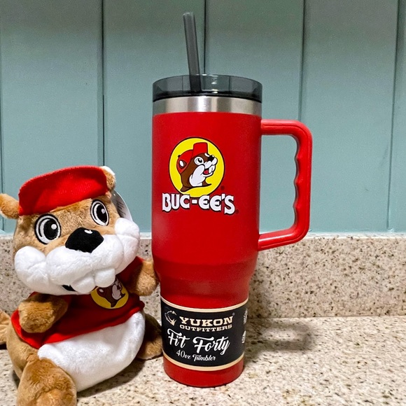 BUC-EE’S Fit Forty Tumbler with Handle and Straw - Picture 8 of 8
